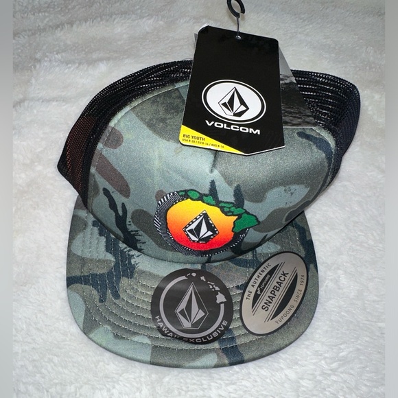 NWT Boys Volcom Hat - Picture 2 of 6